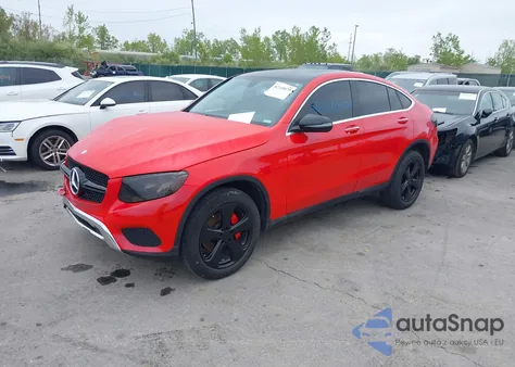 2017 Mercedes-Benz Glc 300 Coupe 4Matic z USA, uszkodzony, nr VIN WDC0J4KB2HF150357